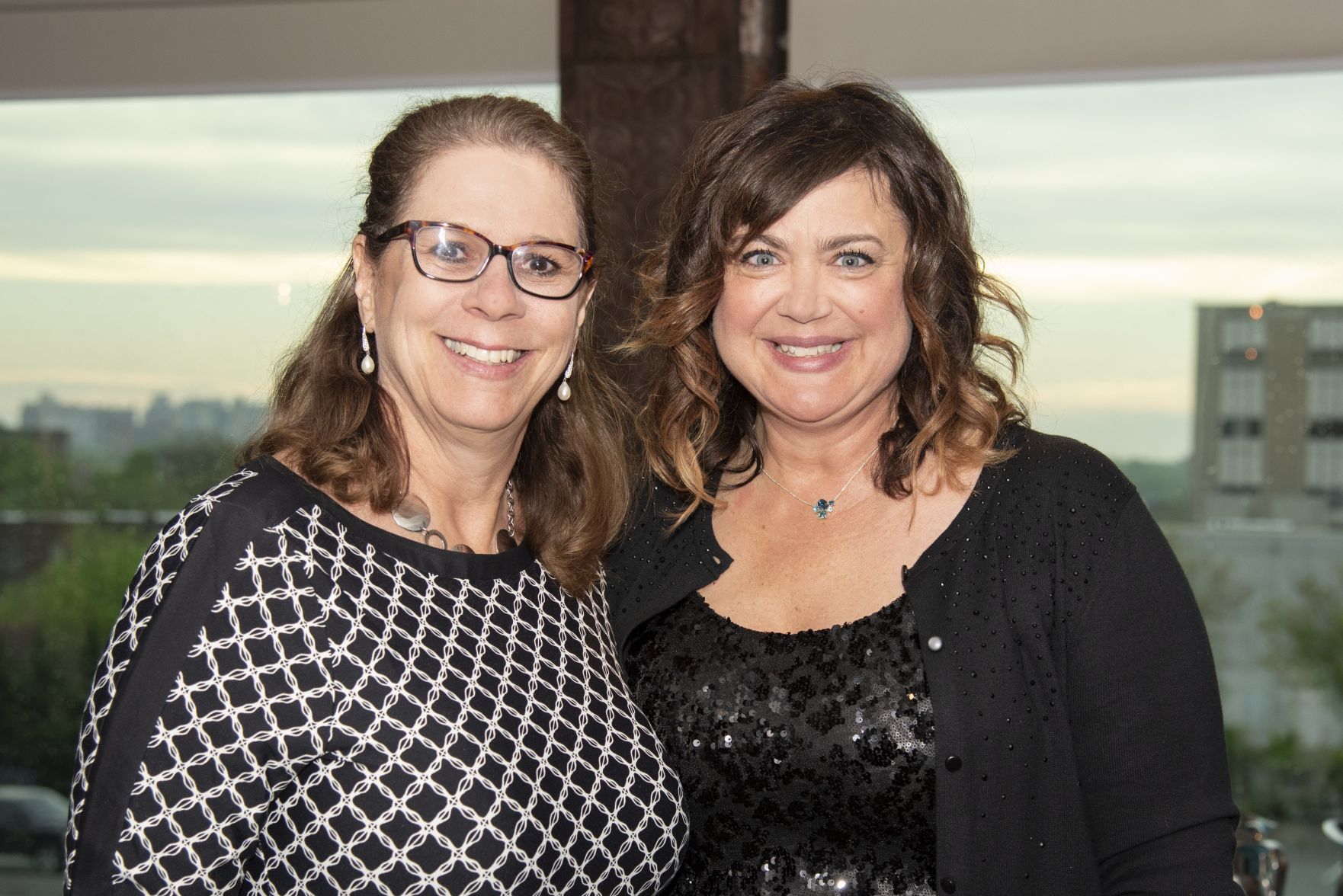 Karen Teasdale, Kate Ruzicka